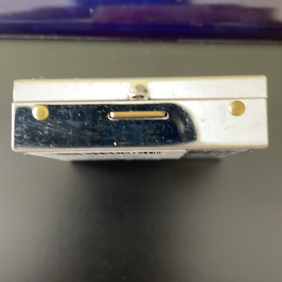 Vintage I Love Lucy Mini Metal Pill Box With Mirror - Picture 2 of 4